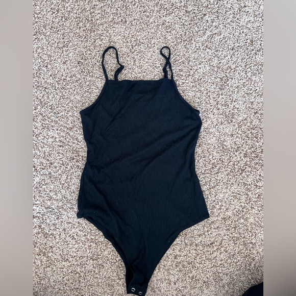 ⚠️ SALE⚠️ - Picture 2 of 9